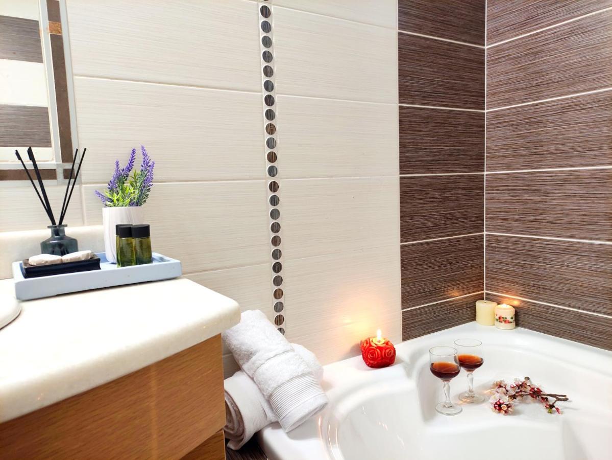 Gabriil City Apartment Ханья Экстерьер фото