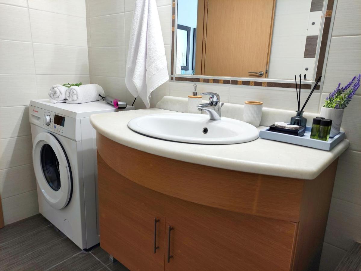 Gabriil City Apartment Ханья Экстерьер фото